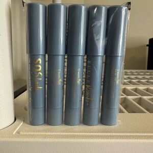 $125 retail (5) Belle beauty eyeshadow sticks in shade sky blue